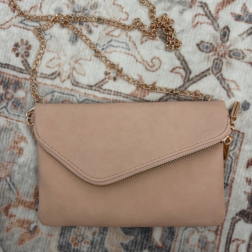 Elegant Tan Crossbody Bag